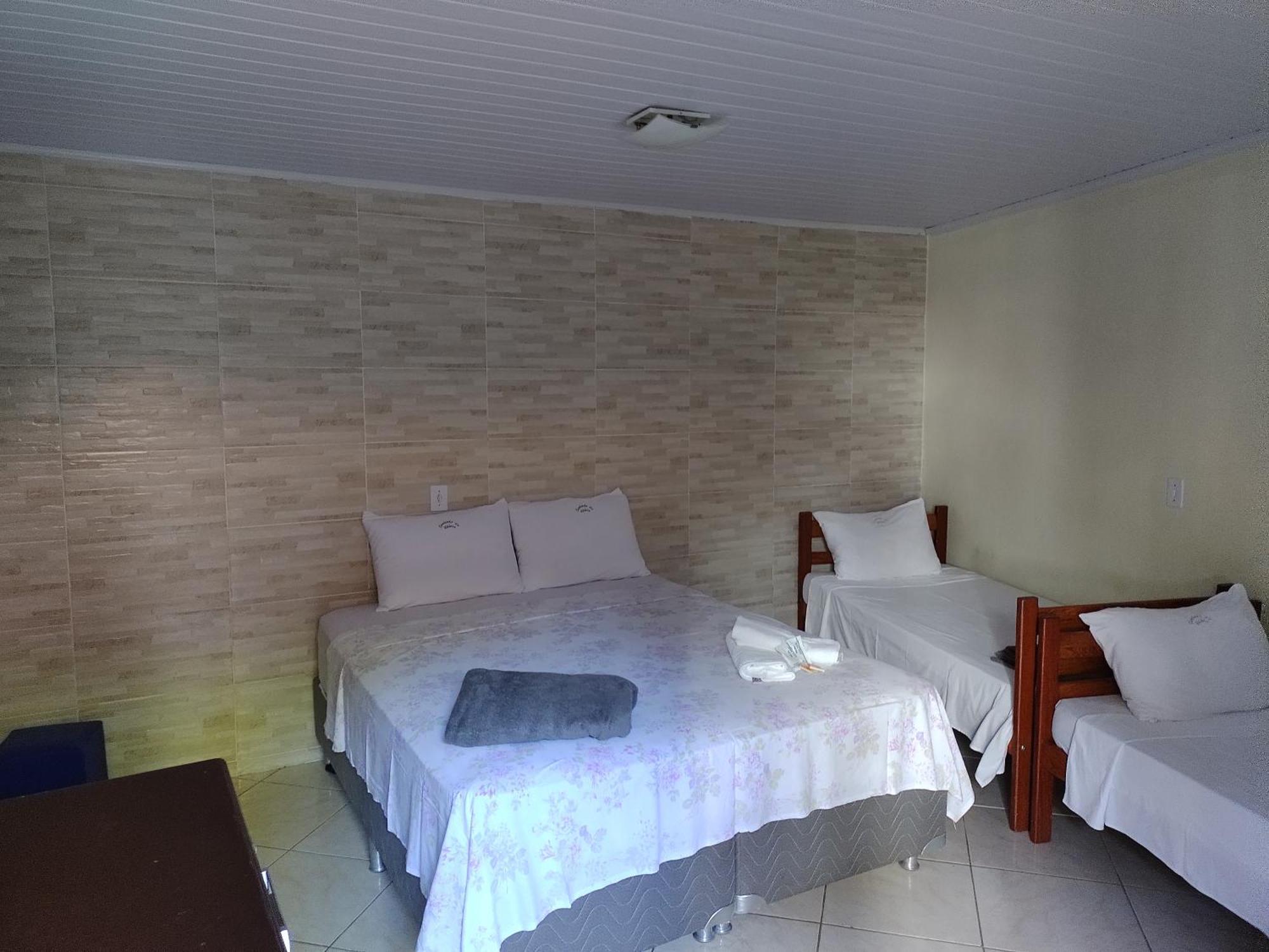 Hospedagem Cantinho Da Vitoria Abraão Exteriér fotografie